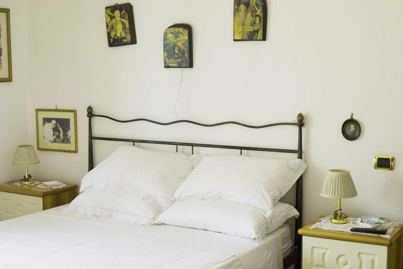 B&B Silvana Salernes Extérieur photo