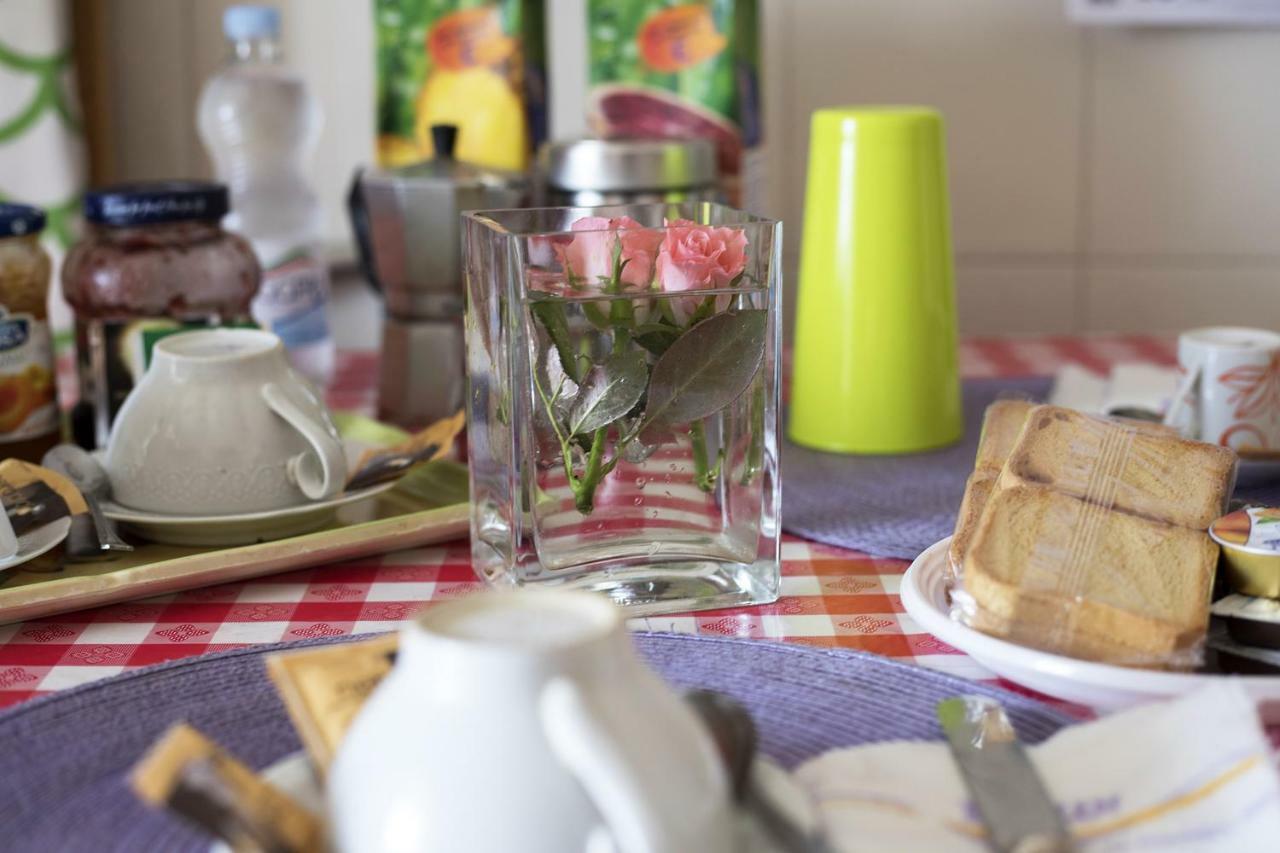 B&B Silvana Salernes Extérieur photo